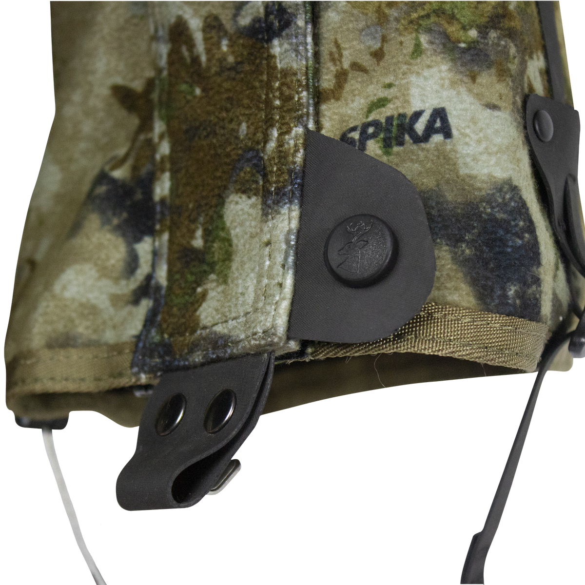 Spika Strike youth gaiter in Biarri Camo, close-up of the lower snap, lace hook and instep cable