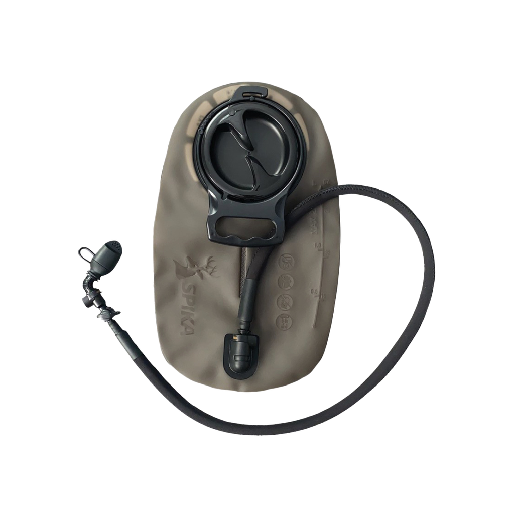 Spika Drover hydration bladder in grey with wide screw-top opening, drinking hose and bite valve