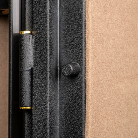 Close-up of the Spika SFABH safe inner door hinge and locking bolt