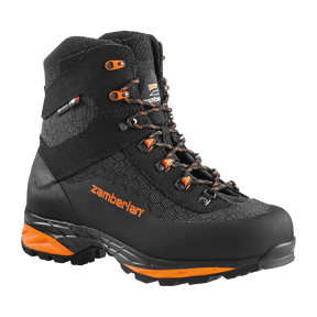 Zamberlan 3034 Seiland GTX RR men's hiking boot in black and orange, three-quarter front view