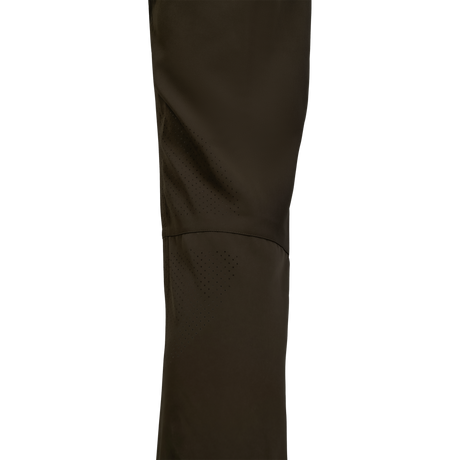 Spika Nomad men's hunting pants in Olive Summit, close-up of the perforated knee panel