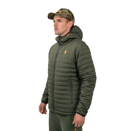Model in the Spika Chase men's Olive puffer jacket and camo cap, three-quarter side view