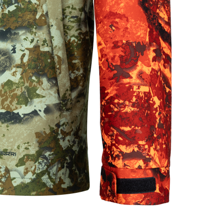 Close-up of the Spika Valley men's jacket Biarri Camo body and Blaze sleeve with velcro cuff tab