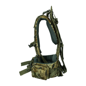Spika Drover II Hauler Frame only in Biarri Camo, side view of padded shoulder harness and hip belt