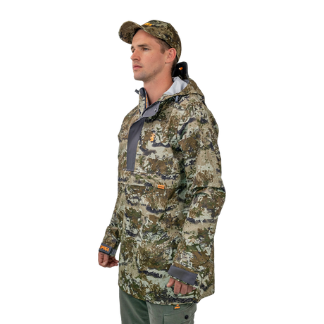 Model in the Spika Buckland men's Biarri Camo smock and camo cap, three-quarter side view